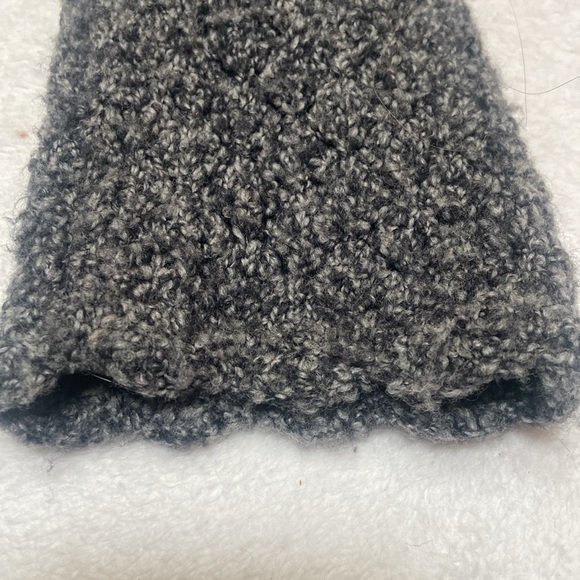 ST. JOHN Yellow Label Size S Open Drape Front Crochet Sweater - Picture 9 of 11